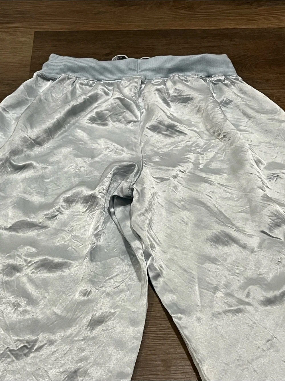 PJ Harlow Jolie Satin Capri Pants | Baby Blue | Small | Flowy Lounge - Picture 2 of 8